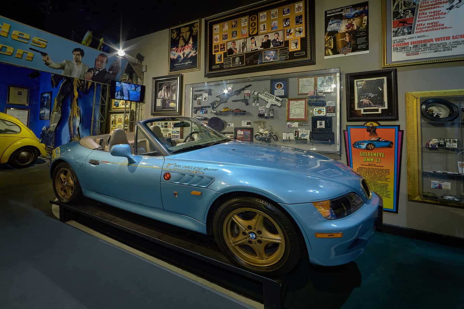 Goldeneye BMW Z3 Hollywood Star Cars Museum